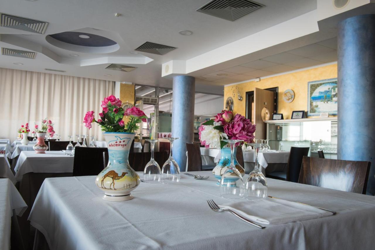 Hotel Mirage Torre Santa Sabina Habitación foto